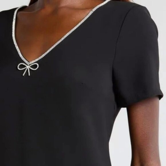 CeCe Women's Dress Sz 4 Embellished V-Neck Short-Sleeve, Retail Price: 109$ - Picture 1 of 3